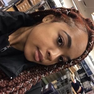 Meet your Posher, Imani